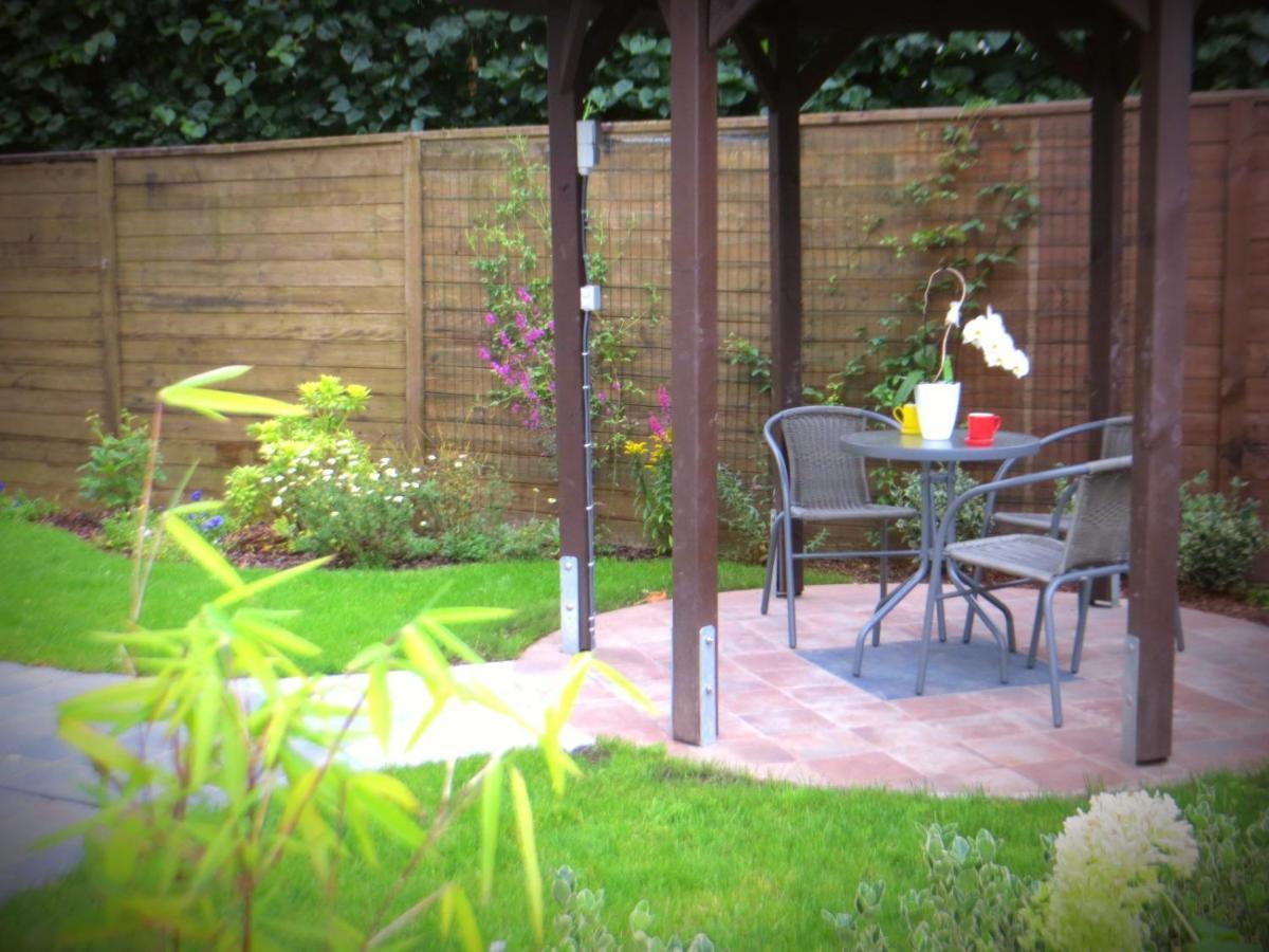 Bed And Breakfast Mentari Gent Exteriör bild