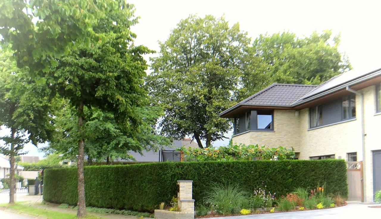 Bed And Breakfast Mentari Gent Exteriör bild