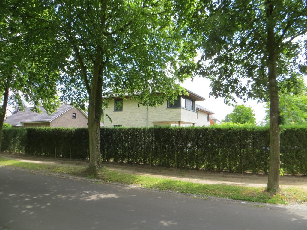 Bed And Breakfast Mentari Gent Exteriör bild